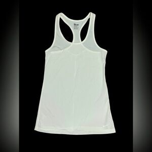 Women’s Nike White Sleeveless Tank Top, Slim Fit, size XS